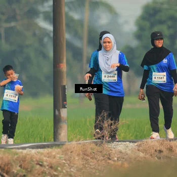 Runner Photo 5938053