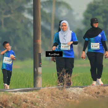 Runner Photo 5938055