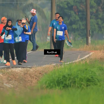 Runner Photo 5938114