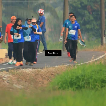 Runner Photo 5938118