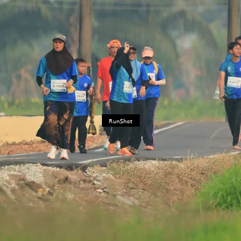 Runner Photo 5938128