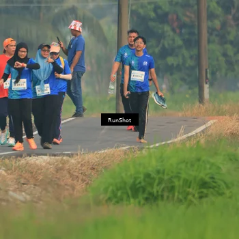 Runner Photo 5938129