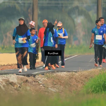 Runner Photo 5938131