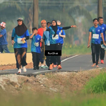 Runner Photo 5938159