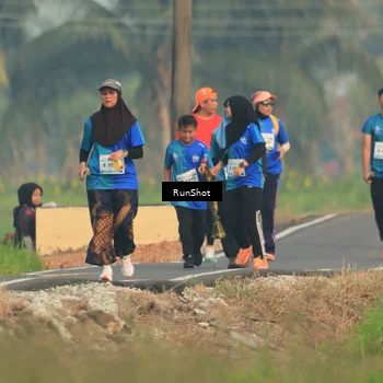 Runner Photo 5938173