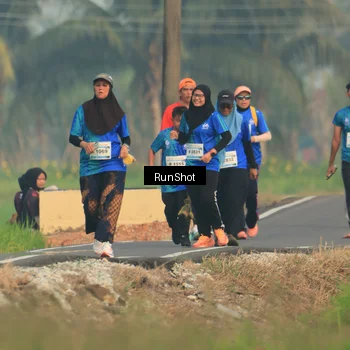 Runner Photo 5938188