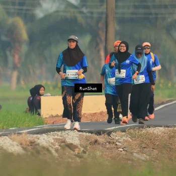 Runner Photo 5938190
