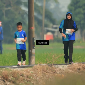 Runner Photo 5938200