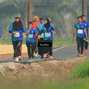 Runner Photo 5938201