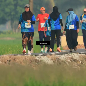 Runner Photo 5938203