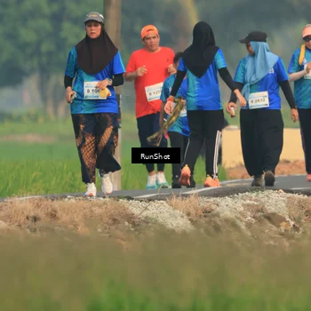 Runner Photo 5938211