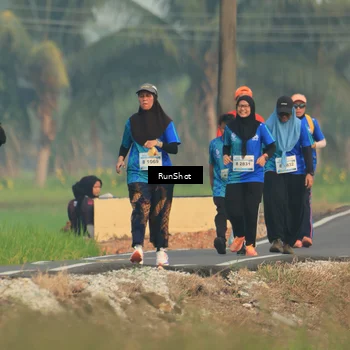 Runner Photo 5938213