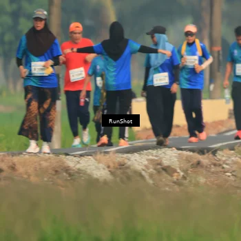Runner Photo 5938232