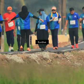 Runner Photo 5938233