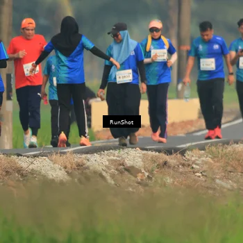 Runner Photo 5938234