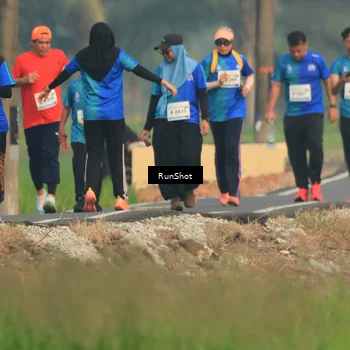Runner Photo 5938236