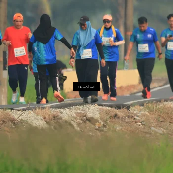Runner Photo 5938238