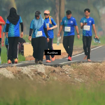Runner Photo 5938259
