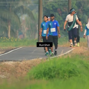 Runner Photo 5938308