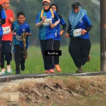 Runner Photo 5938324