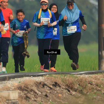 Runner Photo 5938328