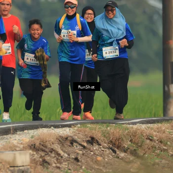 Runner Photo 5938331