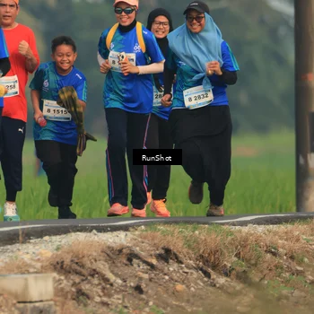 Runner Photo 5938333