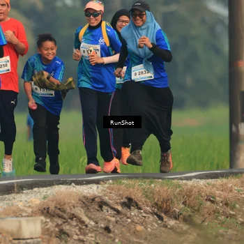 Runner Photo 5938335