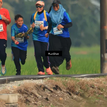 Runner Photo 5938338