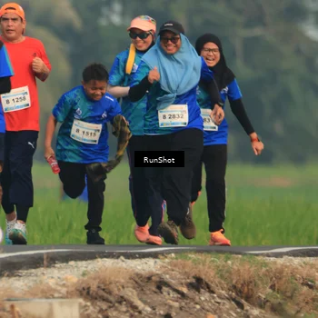 Runner Photo 5938346