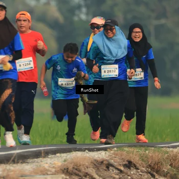 Runner Photo 5938351