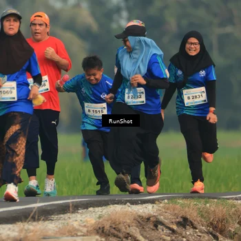 Runner Photo 5938353
