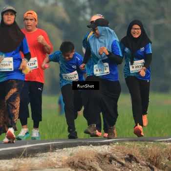 Runner Photo 5938355