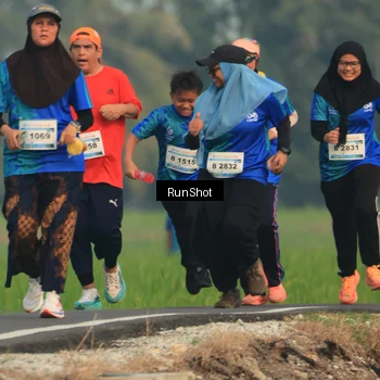Runner Photo 5938360
