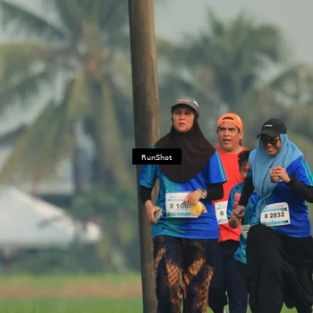 Runner Photo 5938363