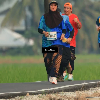 Runner Photo 5938368