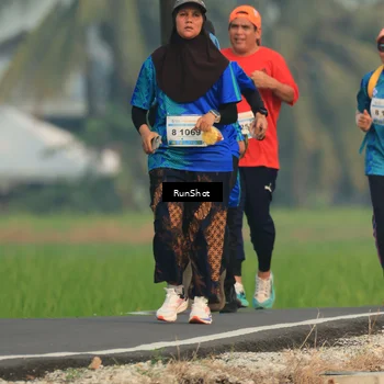 Runner Photo 5938372