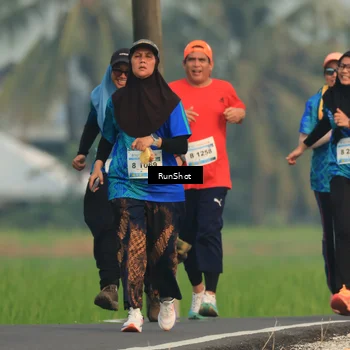 Runner Photo 5938381