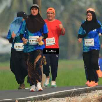 Runner Photo 5938387