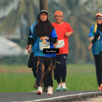 Runner Photo 5938394