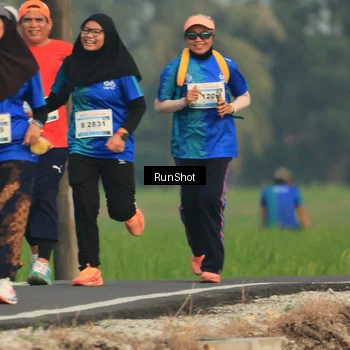 Runner Photo 5938409