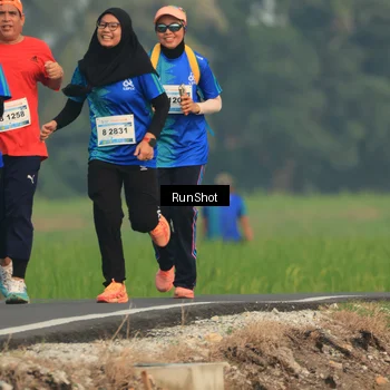Runner Photo 5938411