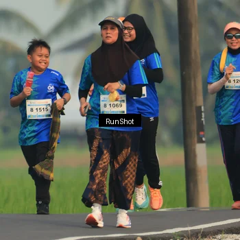 Runner Photo 5938440