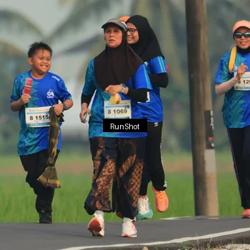 Runner Photo 5938441