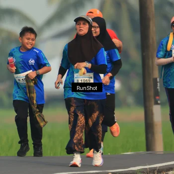 Runner Photo 5938446