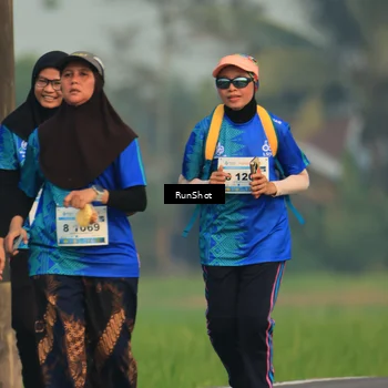 Runner Photo 5938495