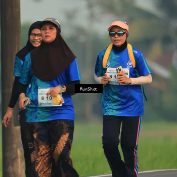 Runner Photo 5938497