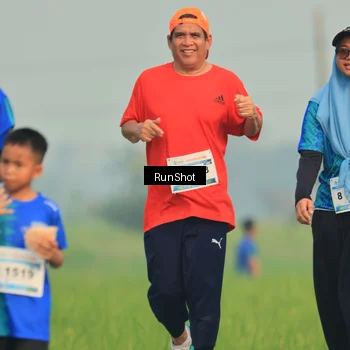 Runner Photo 5938508