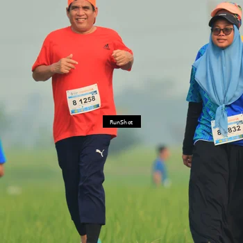 Runner Photo 5938528
