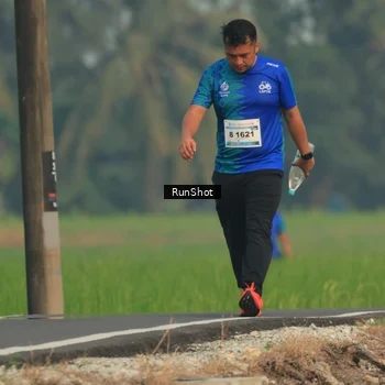 Runner Photo 5938558